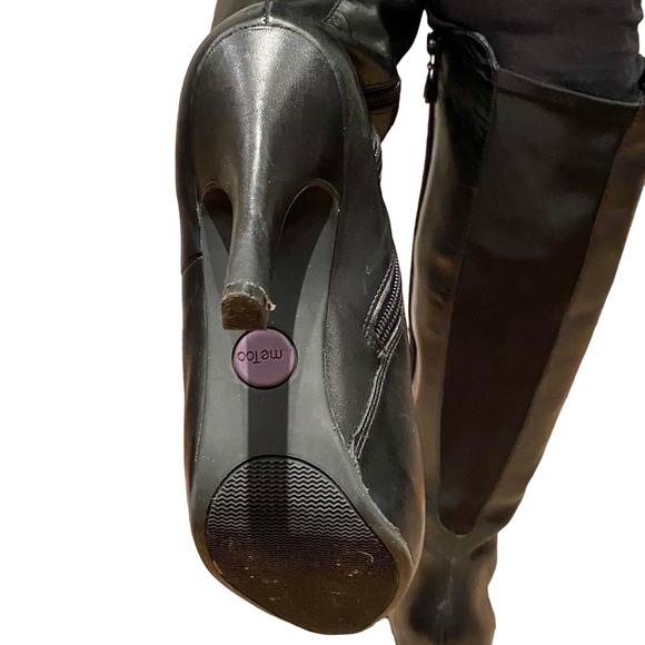 Me Too Black “Lavendar” Heeled Zippered Boots, Black Leather, Size 7.5 - Picture 5 of 6
